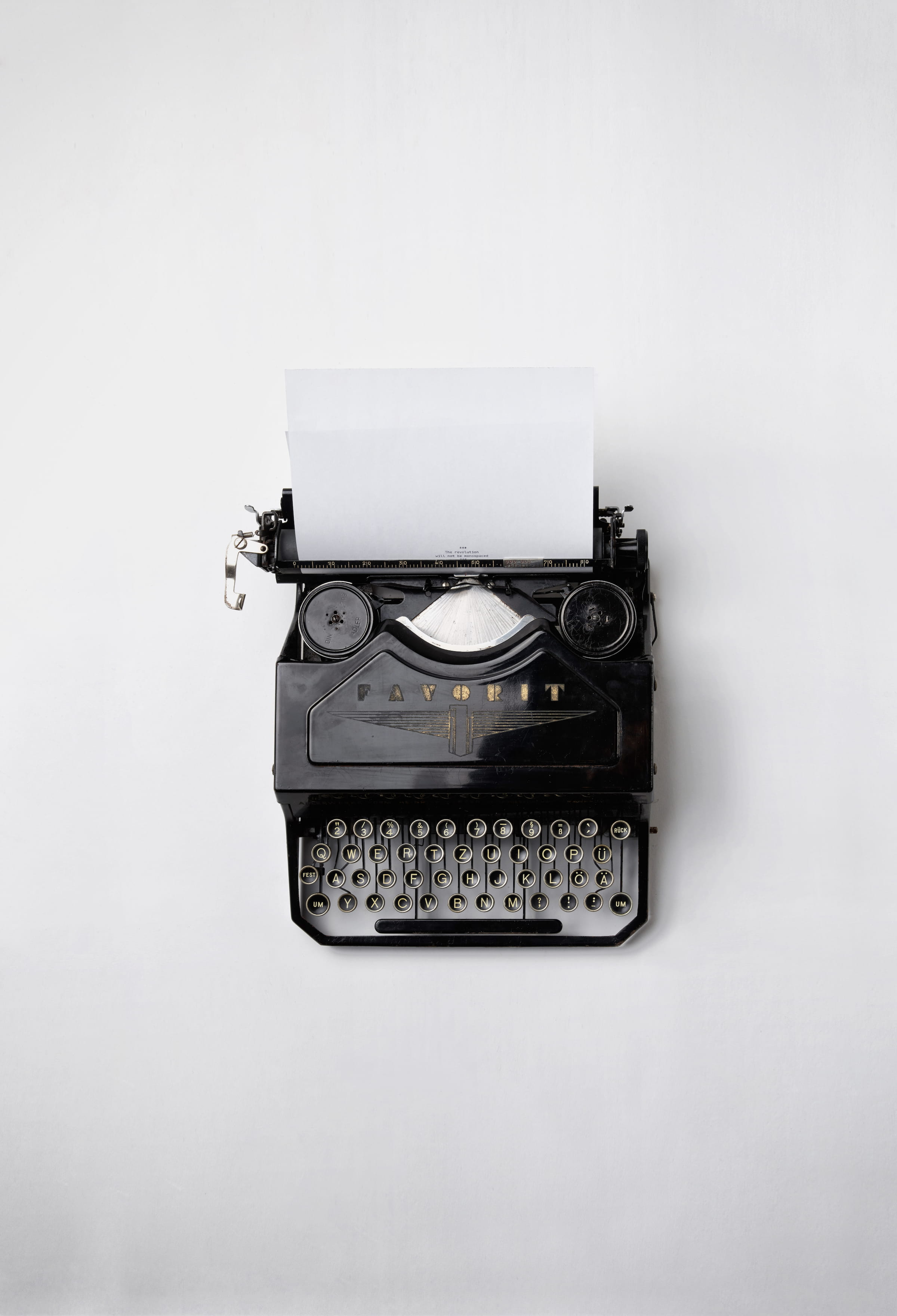 Typewriter representing clear naming systems